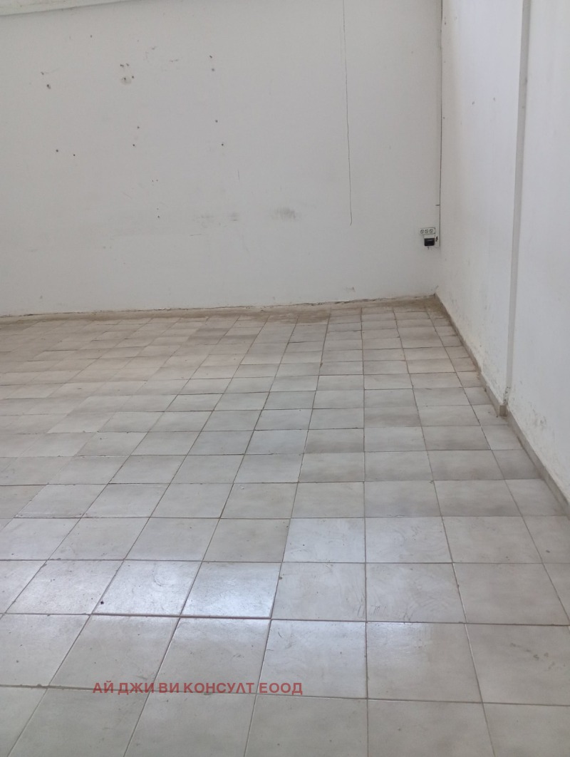 K pronájmu  Úložný prostor Sofia , Chladilnika , 68 m2 | 23573453 - obraz [4]