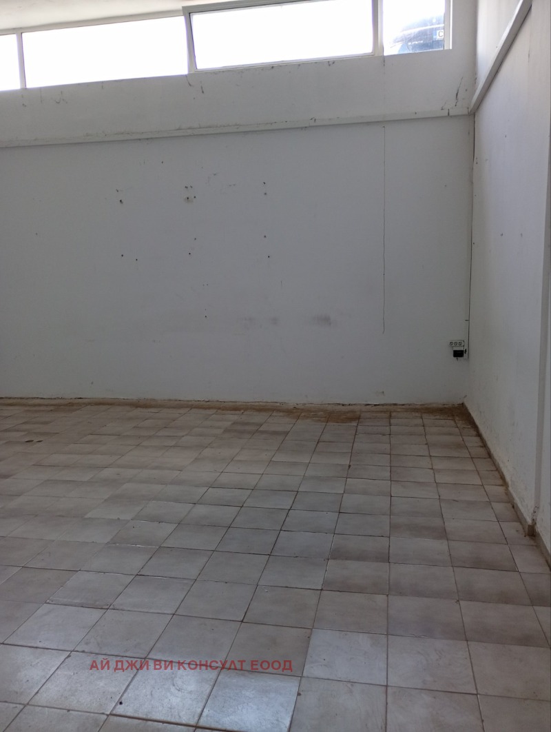 K pronájmu  Úložný prostor Sofia , Chladilnika , 68 m2 | 23573453 - obraz [3]