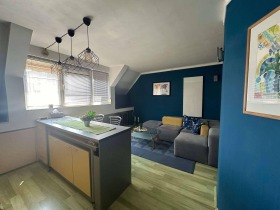 1 quarto Iztok, Sofia