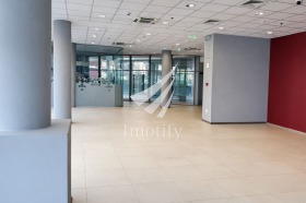 МАГАЗИН, 468 m2