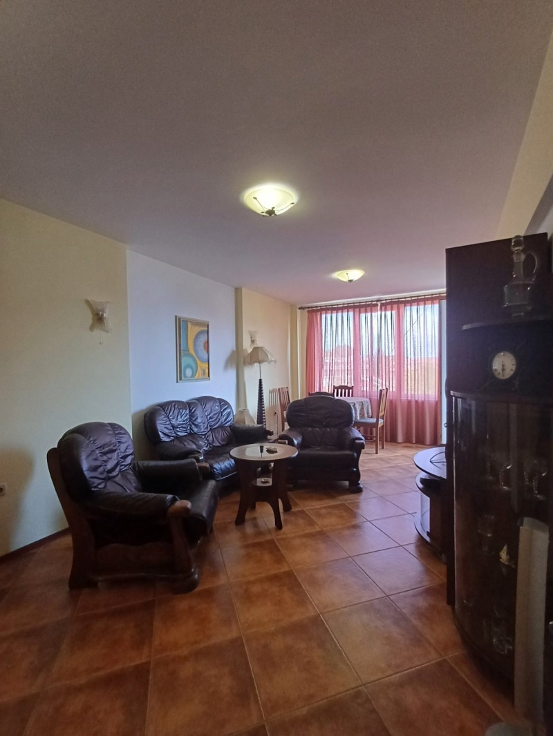 K pronájmu  2 ložnice Sofia , Centar , 87 m2 | 63799108 - obraz [3]