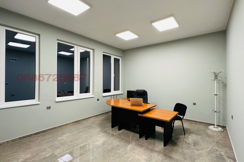 Дава под наем ОФИС, гр. Сливен, Център, снимка 3 - Офиси - 53324369