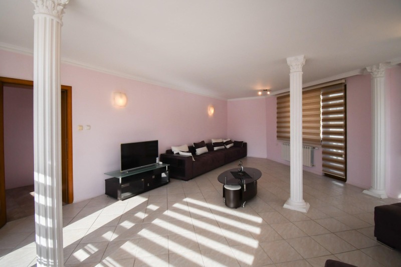 Дава под наем ЕТАЖ ОТ КЪЩА, гр. София, Надежда 4, снимка 2 - Етаж от къща - 53286729