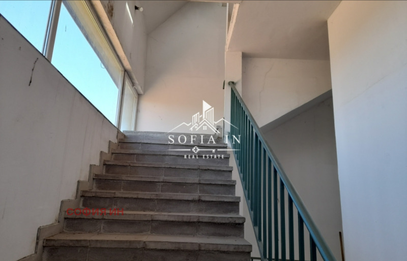 Para alugar  Armazenar Sofia , Tchepinci , 1000 m² | 70137115 - imagem [12]