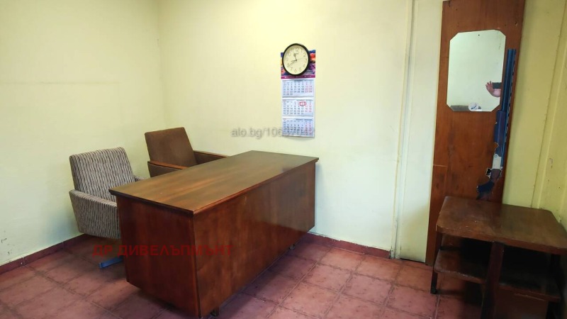 Kiralık  Mağaza Burgas , Vazrajdane , 20 metrekare | 53502526 - görüntü [3]