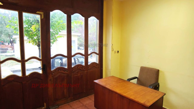 Kiralık  Mağaza Burgas , Vazrajdane , 20 metrekare | 53502526 - görüntü [5]