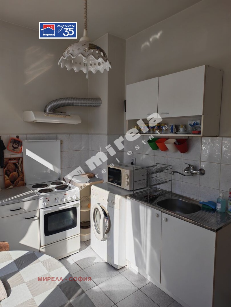Дава под Наем 2-СТАЕН в град София, Център - 60 кв.м / 490 € » 958.36 лв., МИРЕЛА - СОФИЯ