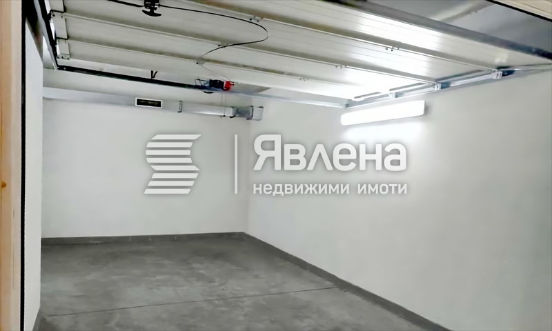 Дава под наем ГАРАЖ, ПАРКОМЯСТО, гр. София, Изток, снимка 4 - Гаражи и паркоместа - 54586338