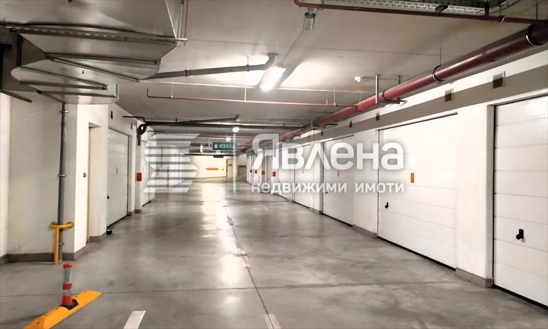 Дава под наем ГАРАЖ, ПАРКОМЯСТО, гр. София, Изток