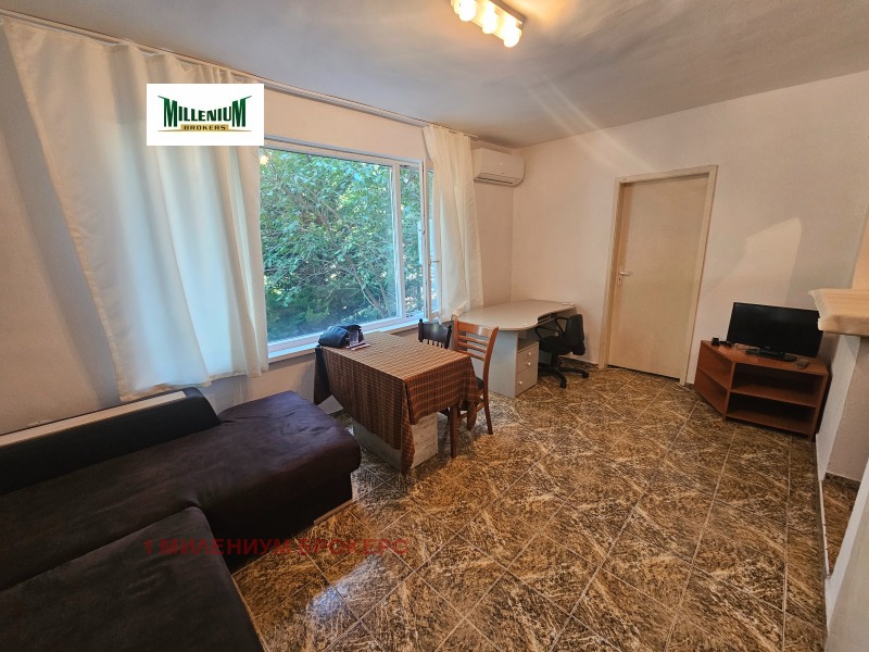 Kiadó  1 hálószoba Plovdiv , Centar , 50 négyzetméter | 53934079 - kép [3]