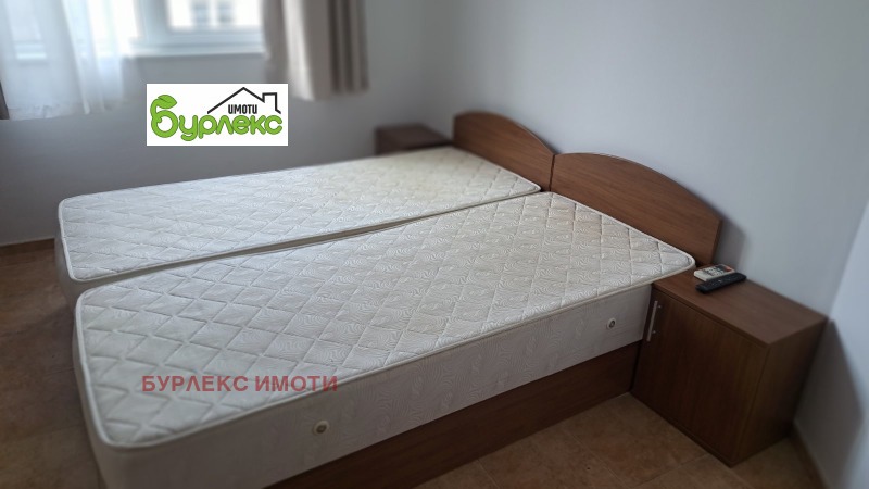 Дава под наем 2-СТАЕН, гр. Варна, Център, снимка 8 - Апартаменти - 52656529