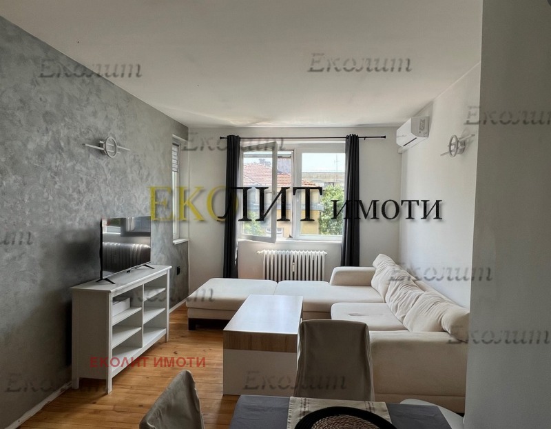 Para alugar  2 quartos Sofia , Centar , 80 m² | 87826538