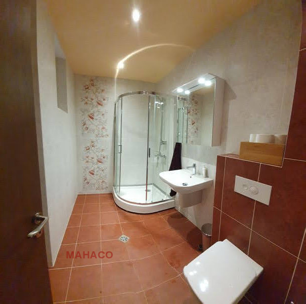 Kiralık  Ev Sofia , m-t Kambanite , 450 metrekare | 10647100 - görüntü [12]