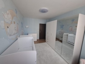 2 Schlafzimmer Kjutschuk Parisch, Plowdiw 16