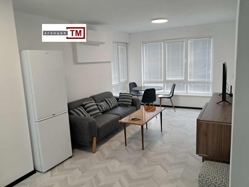 Para alugar  2 quartos Stara Zagora , Samara 3 , 65 m² | 48906959