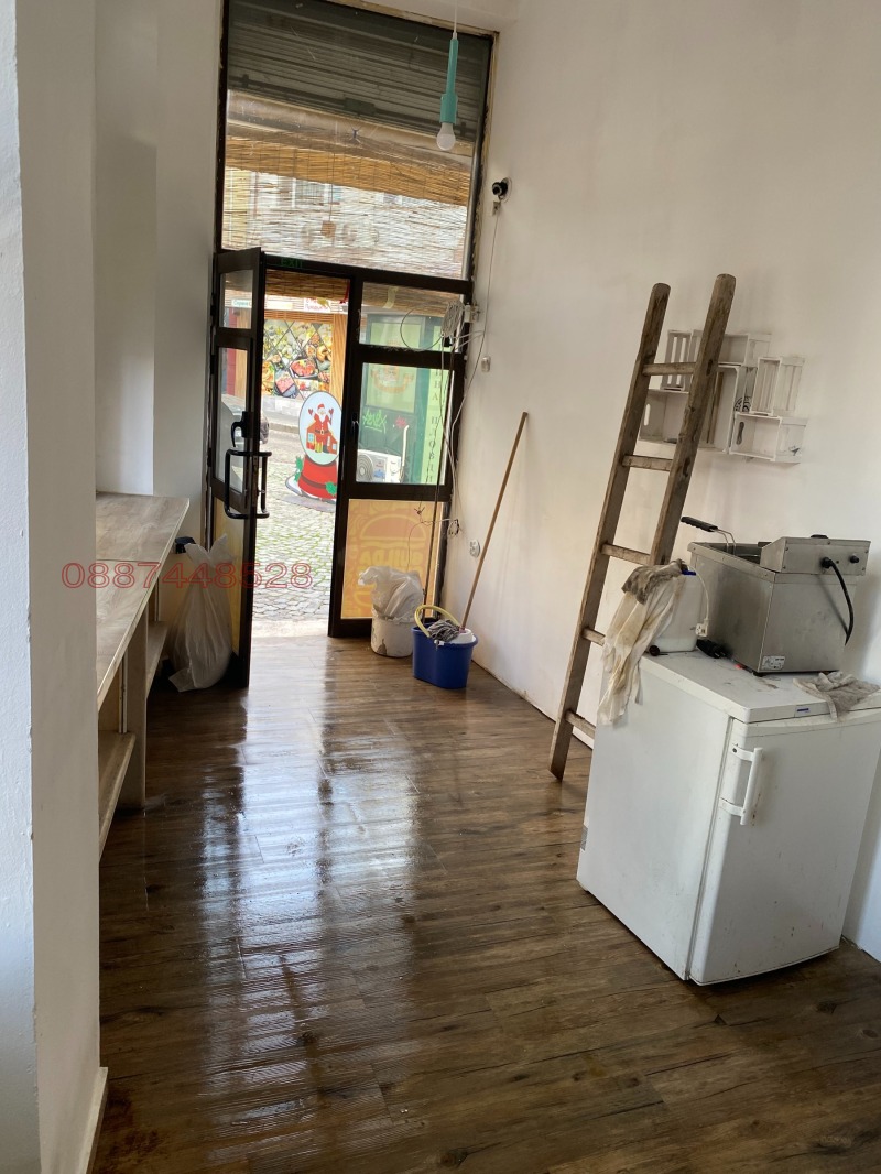 Дава под наем ЗАВЕДЕНИЕ, гр. Пловдив, Капана, снимка 8 - Заведения - 53032477