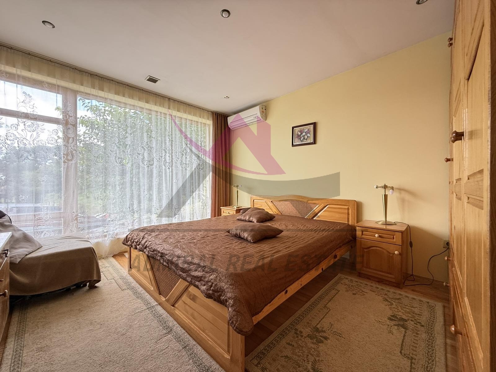 Дава под наем КЪЩА, гр. Варна, Бриз, снимка 8 - Къщи - 55431312