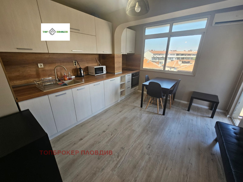 Дава под Наем 3-СТАЕН в град Пловдив, Център - 120 кв.м / 610 € » 1 193.06 лв., ТОПБРОКЕР ПЛОВДИВ