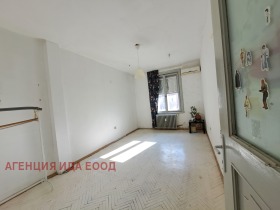 ���� ��� ���� 3-����� | Imot.bg � ����� ������ 12