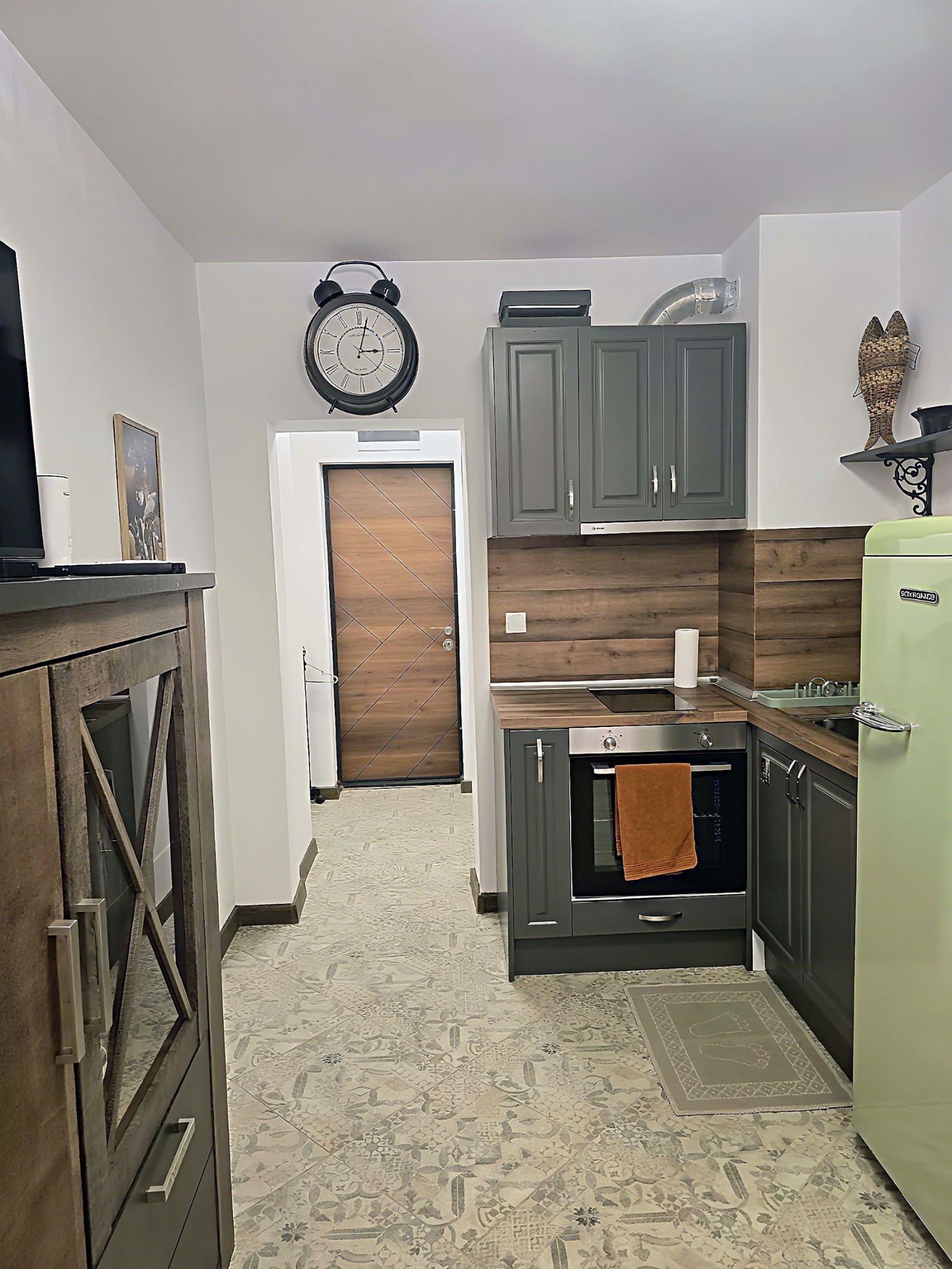 Дава под наем 1-СТАЕН, гр. Габрово, Център