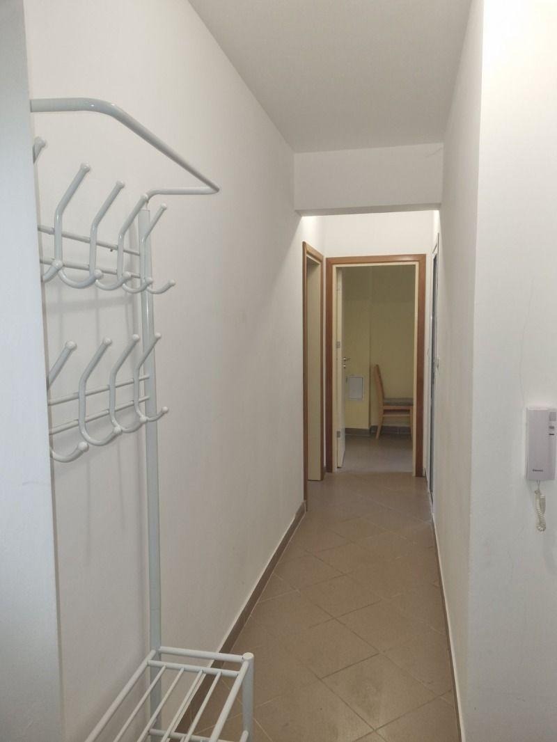 Til leie  1 soverom Sofia , Zona B-19 , 68 kvm | 54049609 - bilde [8]