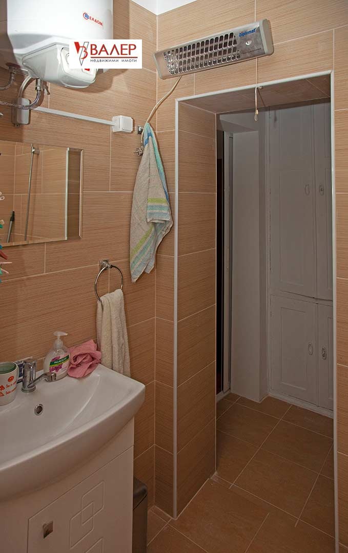 Дава под наем 2-СТАЕН, гр. София, Център, снимка 8 - Апартаменти - 53425221