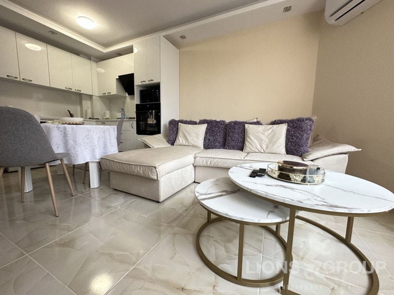 Дава под наем 3-СТАЕН, гр. Варна, Възраждане 3, снимка 3 - Апартаменти - 53322478