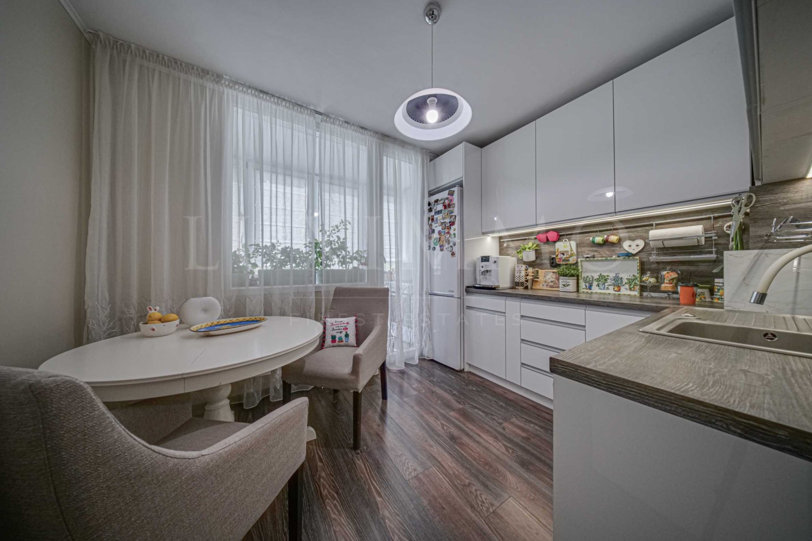 ���� ��� ���� 2-����� | Imot.bg � ����������� 11