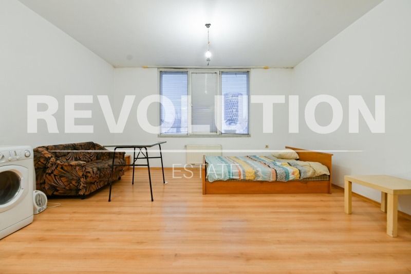 Do wynajęcia  Studio Sofia , Drużba 2 , 45 mkw | 12573947