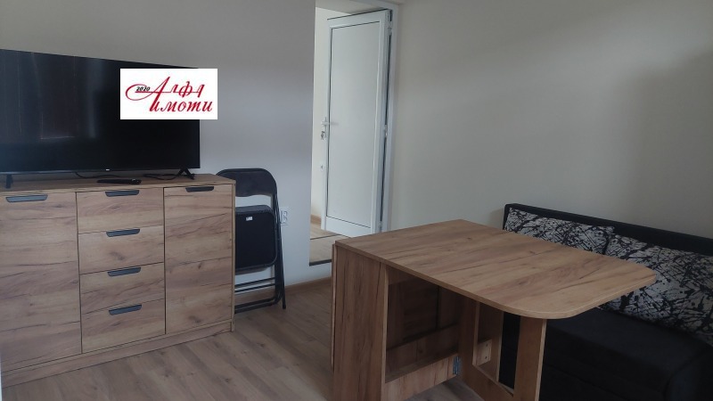 Дава под наем 2-СТАЕН, гр. Шумен, Център, снимка 2 - Апартаменти - 52561181