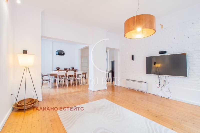 Kiadó  2 hálószobás Sofia , Centar , 135 négyzetméter | 90852019 - kép [2]