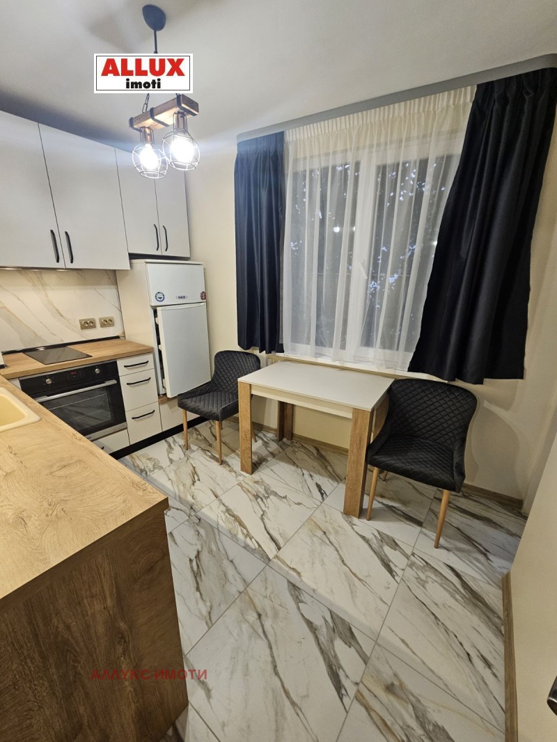 En renta  Estudio Ruse , Tsentar , 40 metros cuadrados | 91529173