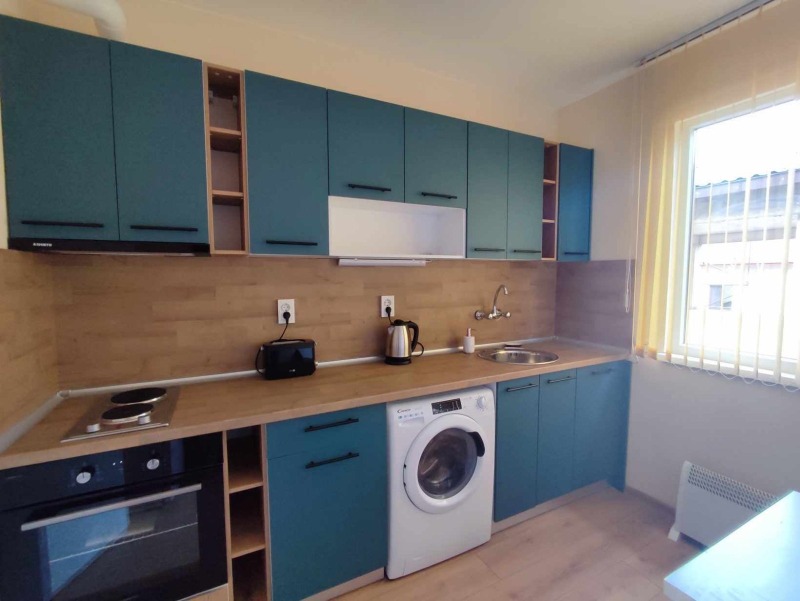 Дава под Наем 4-СТАЕН в град Плевен, Идеален център - 120 кв.м / 950 € » 1 858.04 лв., Market4Homes