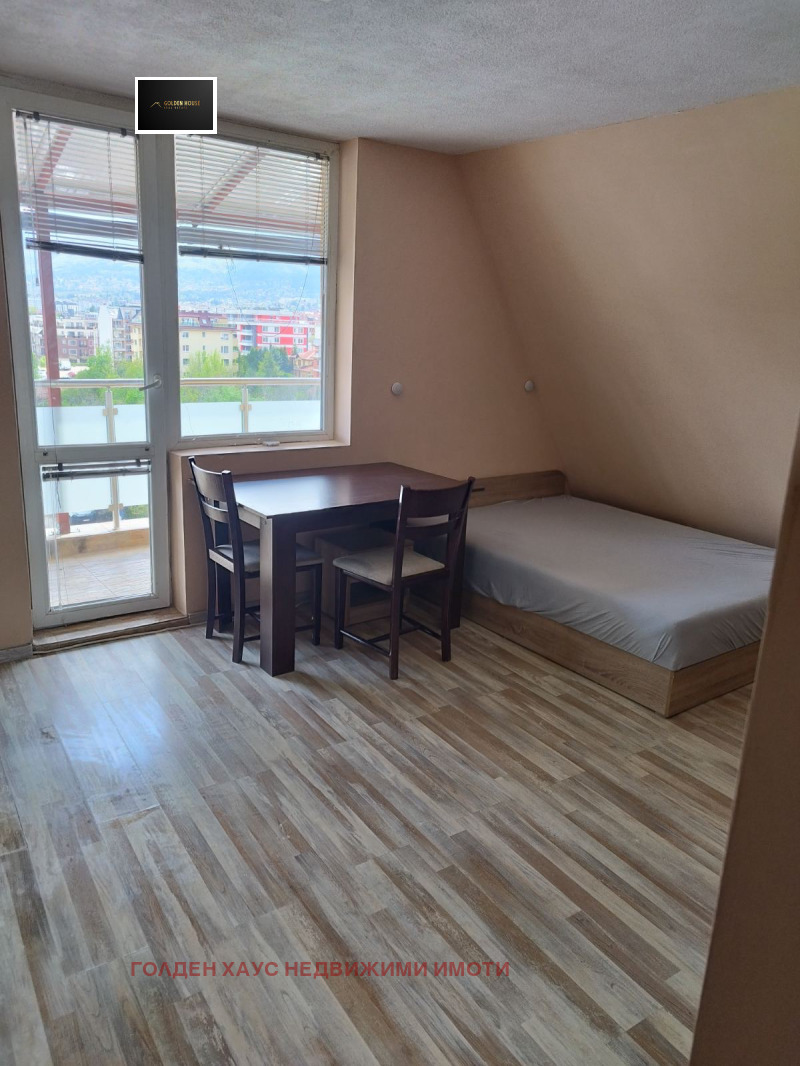Дава под нем  1-стаен, град София, Овча купел •  325 EUR • ID 26776383 — holmes.bg - [1] 