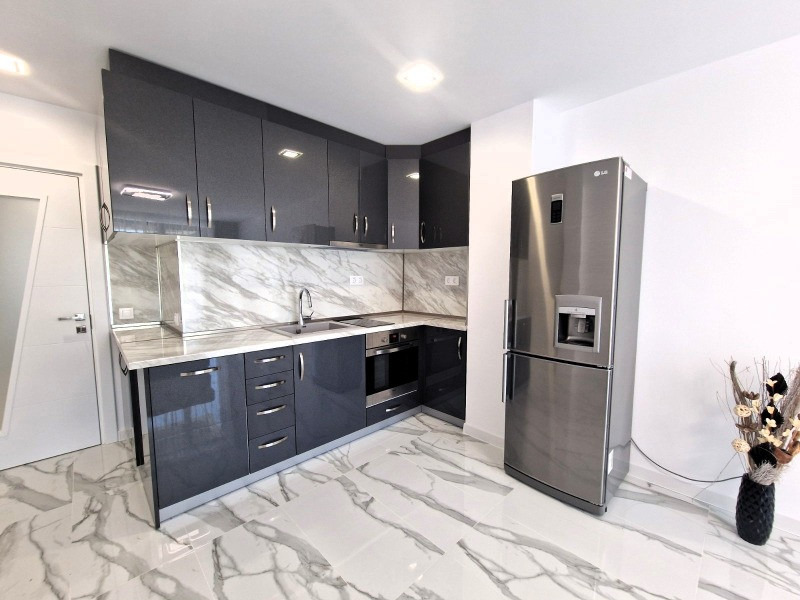 A louer  1 chambre Plovdiv , Hristo Smirnenski , 60 m² | 81796121 - image [3]