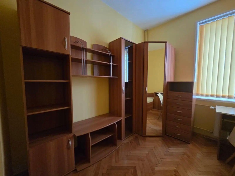 Дава под наем 2-СТАЕН, гр. София, Лагера, снимка 8 - Апартаменти - 53148177