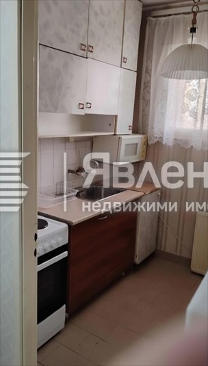 Дава под наем 2-СТАЕН, гр. София, Света Троица, снимка 2 - Апартаменти - 55149403