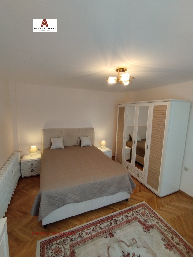 Te huur  Huis verdieping Sofia , Tsentar , 80 m² | 65289473