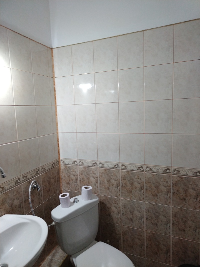 Дава под наем 2-СТАЕН, гр. Перник, Димова махала, снимка 8 - Апартаменти - 53322977