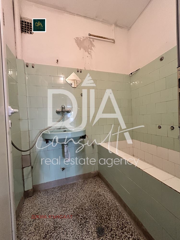 Дава под наем 2-СТАЕН, гр. София, Център, снимка 11 - Апартаменти - 52693371