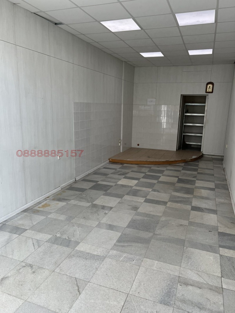 Дава под наем МАГАЗИН, гр. София, Гео Милев, снимка 4 - Магазини - 52509468