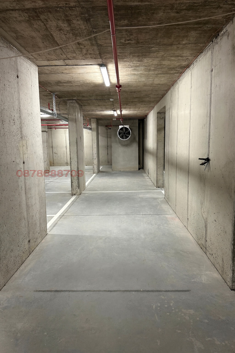 Дава под наем ГАРАЖ, ПАРКОМЯСТО, гр. София, Лагера