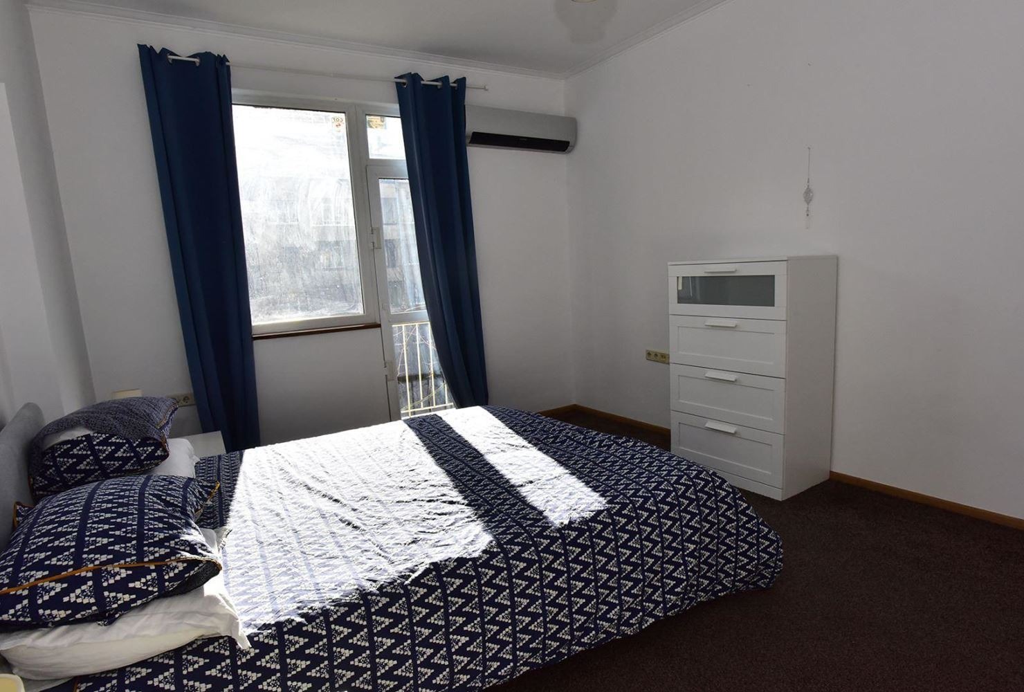 Дава под наем 2-СТАЕН, гр. София, Център, снимка 9 - Апартаменти - 55080159