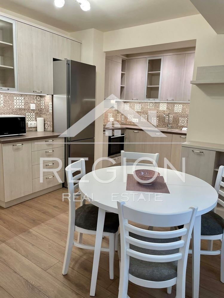 Дава под наем 3-СТАЕН, гр. Варна, Център, снимка 2 - Апартаменти - 53259753