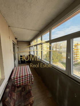 2 bedroom Grand Mol, Varna 7