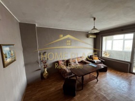 2 bedroom Grand Mol, Varna 2