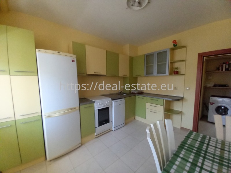 Te huur  2 slaapkamers Blagoevgrad , Idealen tsentar , 65 m² | 49709108