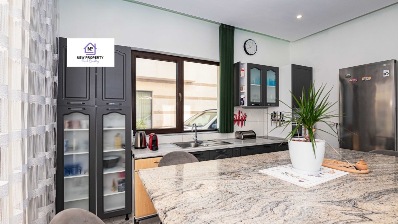 Дава под наем КЪЩА, гр. Поморие, област Бургас, снимка 3 - Къщи - 53041643