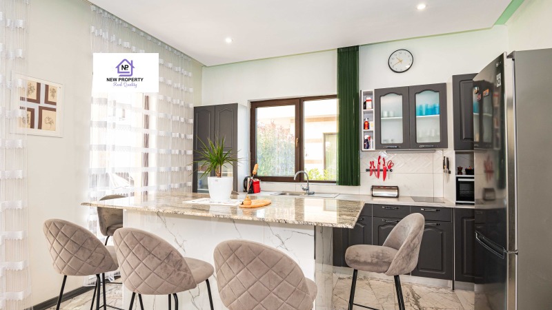 Дава под наем КЪЩА, гр. Поморие, област Бургас, снимка 2 - Къщи - 53041643