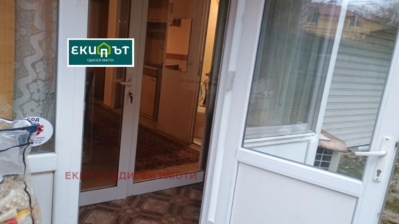 Дава под наем 1-СТАЕН, гр. Варна, Аспарухово, снимка 3 - Апартаменти - 53236450